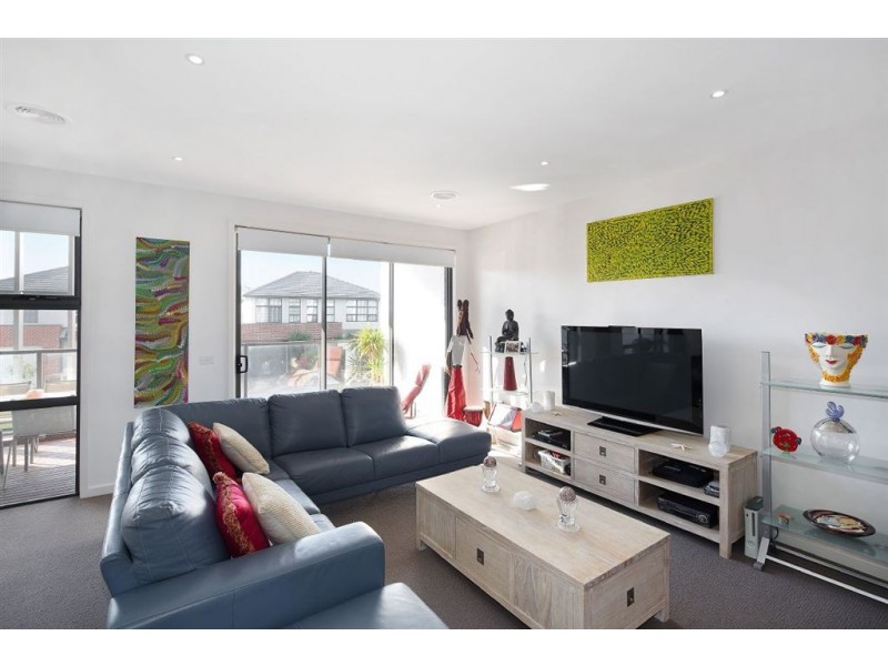 6B Stadium Cct, Mulgrave VIC 3170