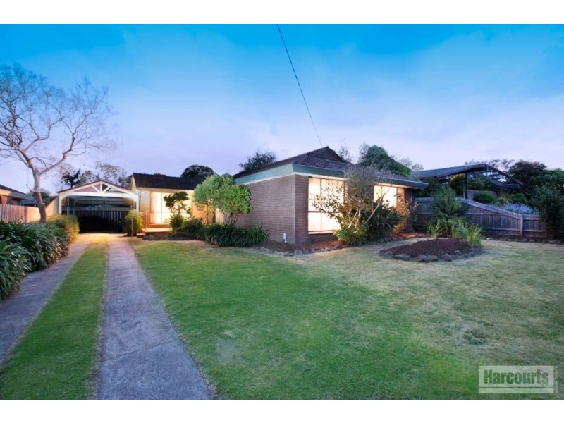 28 Blackwood Drive, Wheelers Hill VIC 3150