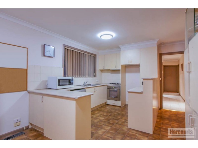 28 Blackwood Drive, Wheelers Hill VIC 3150