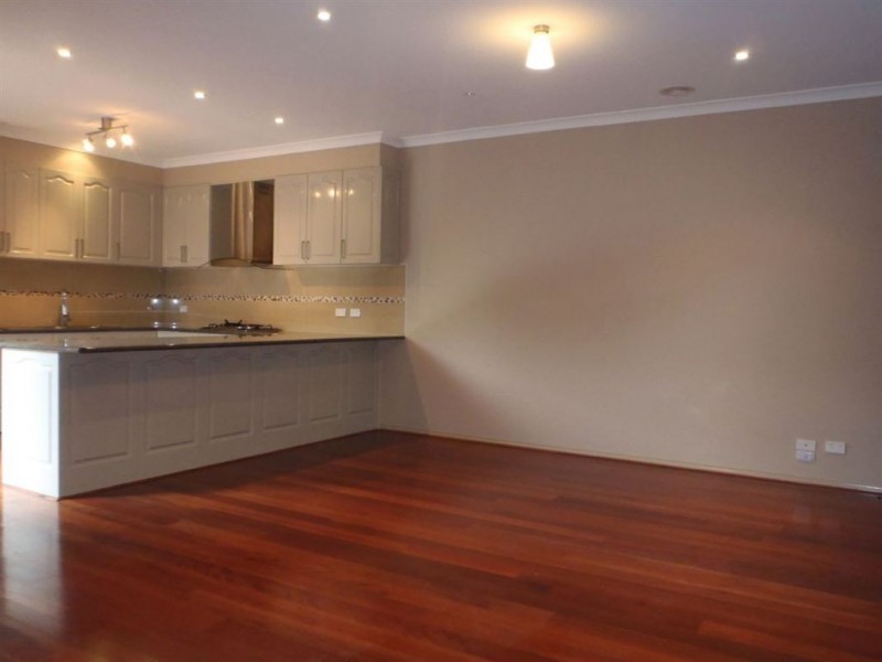 1/751 High Street Road, Glen Waverley VIC 3150