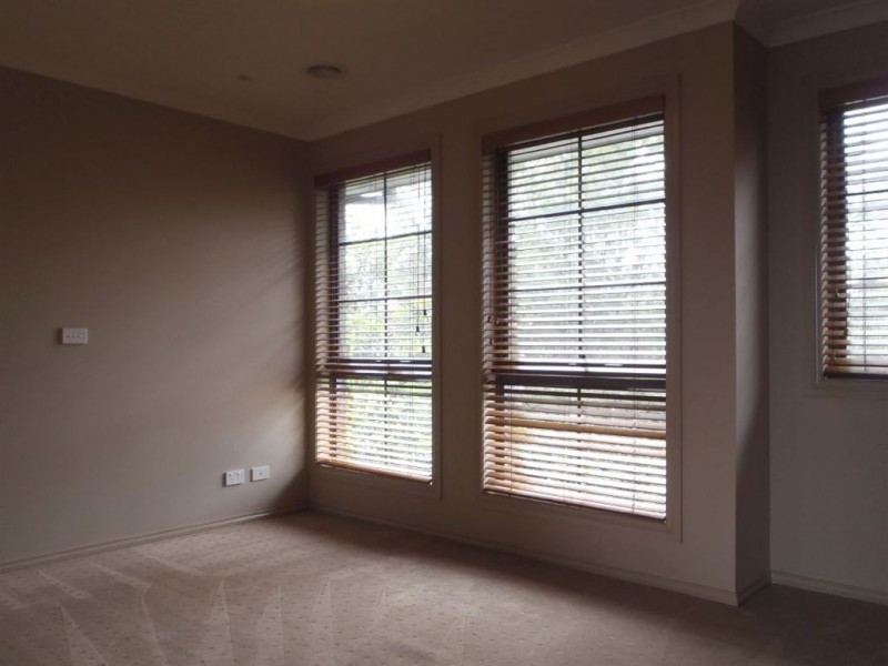 1/751 High Street Road, Glen Waverley VIC 3150