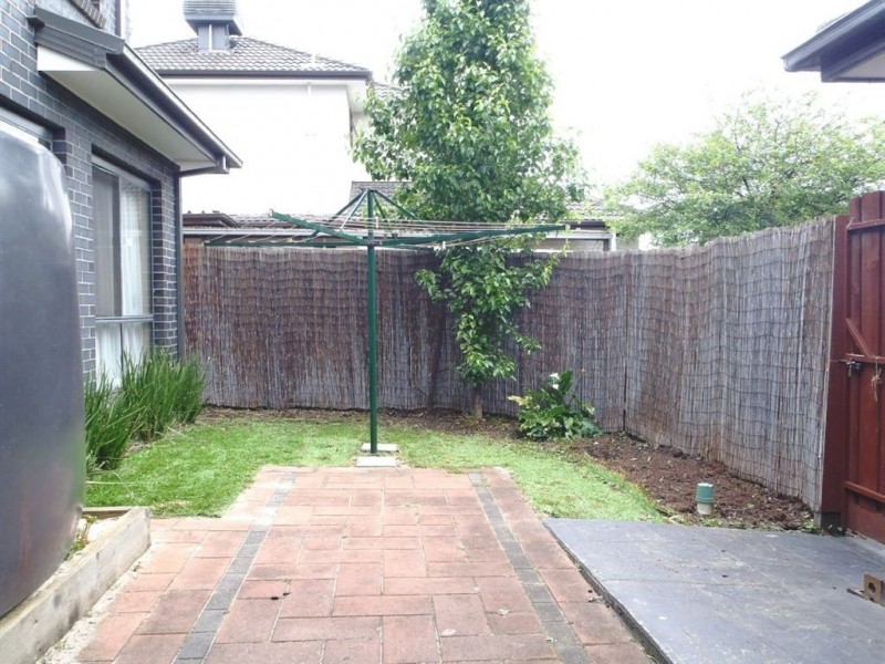 1/751 High Street Road, Glen Waverley VIC 3150