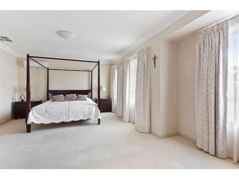 21 St Albans Street, Mount Waverley VIC 3149