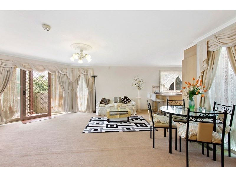 2/3 Subiaco Court, Glen Waverley VIC 3150