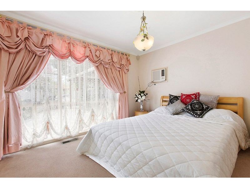 2/3 Subiaco Court, Glen Waverley VIC 3150