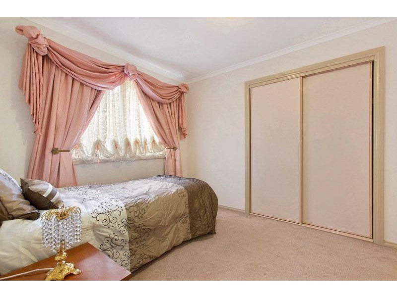 2/3 Subiaco Court, Glen Waverley VIC 3150