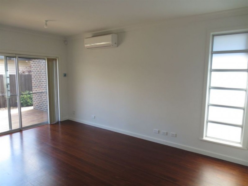 2/111 Springvale Road, Nunawading VIC 3131