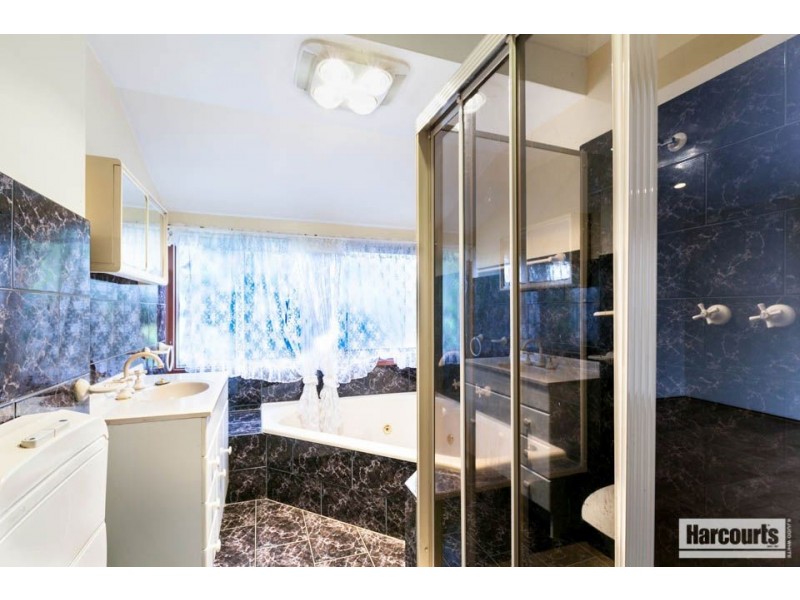 7 El Greco Court, Wheelers Hill VIC 3150