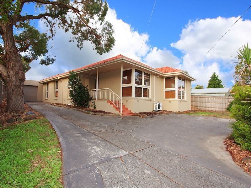 26 Cootamundra Drive, Wheelers Hill VIC 3150