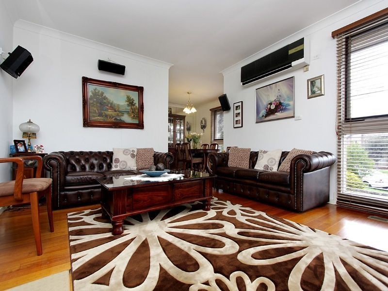 26 Cootamundra Drive, Wheelers Hill VIC 3150