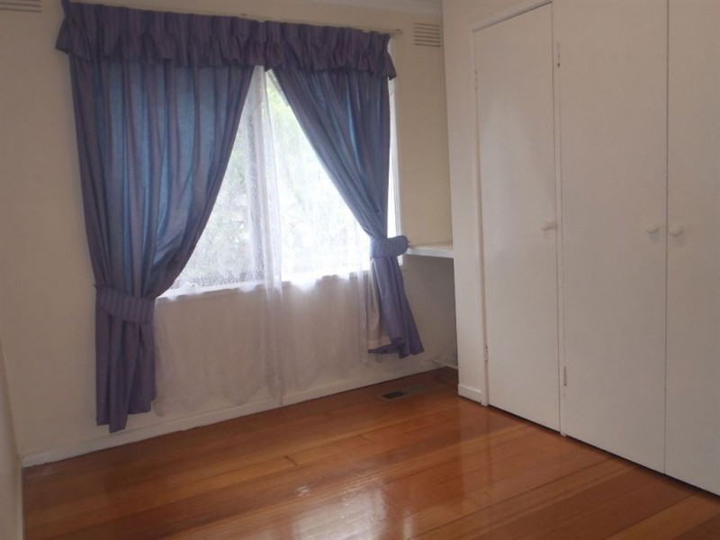 9 Lanoma Court, Wheelers Hill VIC 3150