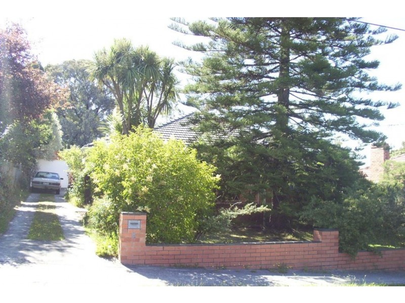 6 Moira Grove, Glen Waverley VIC 3150