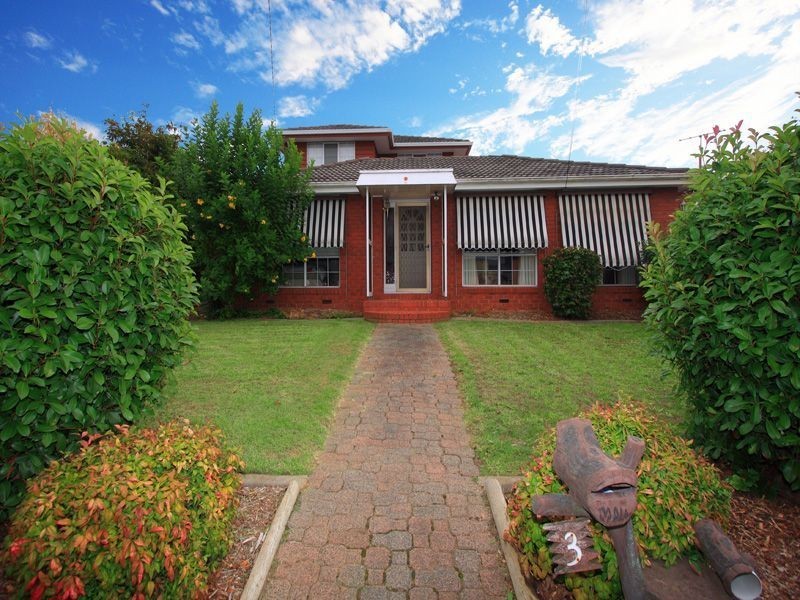 3 Honeysuckle Avenue, Wheelers Hill VIC 3150