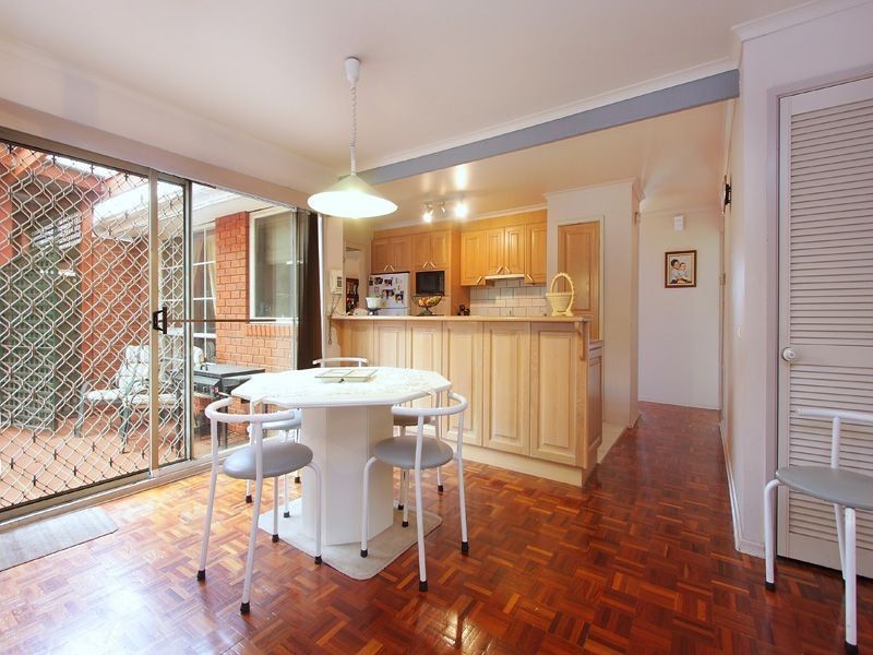 3 Honeysuckle Avenue, Wheelers Hill VIC 3150