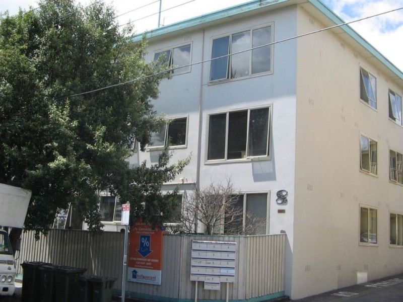 10/8 Mitford Street, St Kilda VIC 3182