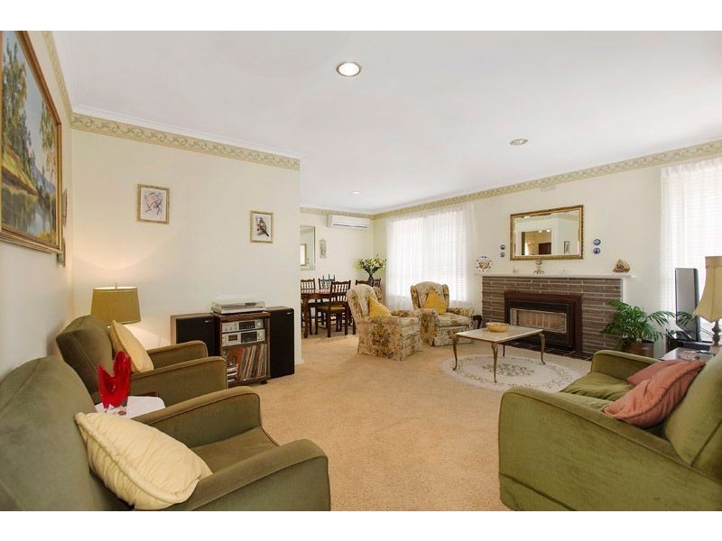 30 Tamarisk Avenue, Glen Waverley VIC 3150