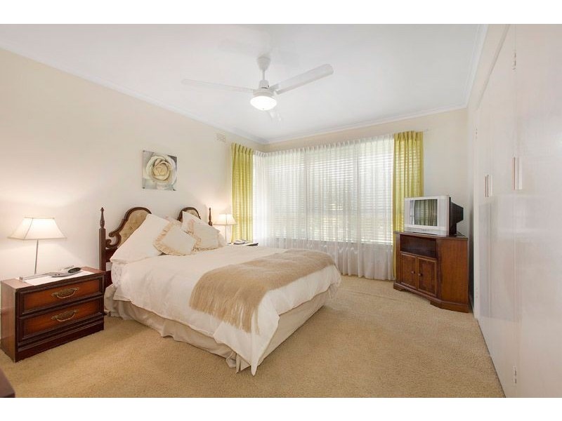 30 Tamarisk Avenue, Glen Waverley VIC 3150