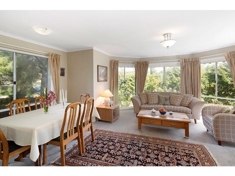 1/2 Petter Street, Glen Waverley VIC 3150