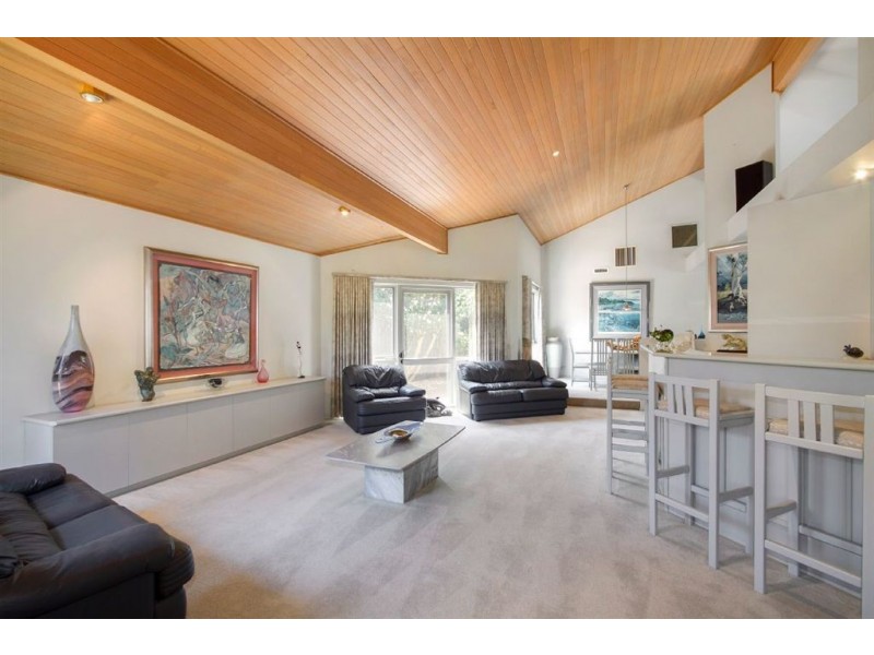 1 Talwood Court, Burwood East VIC 3151