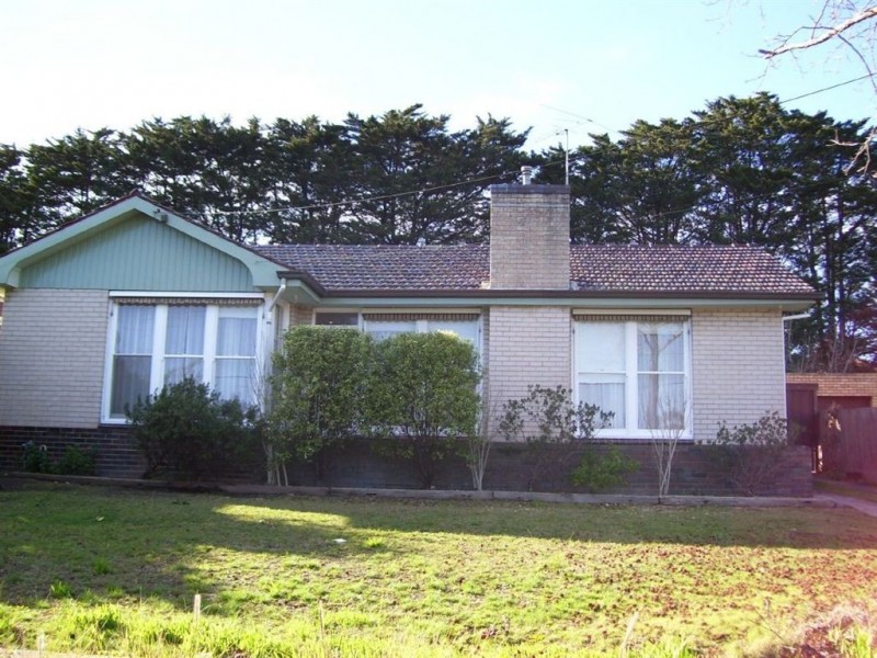 54 Pepperell Avenue, Glen Waverley VIC 3150