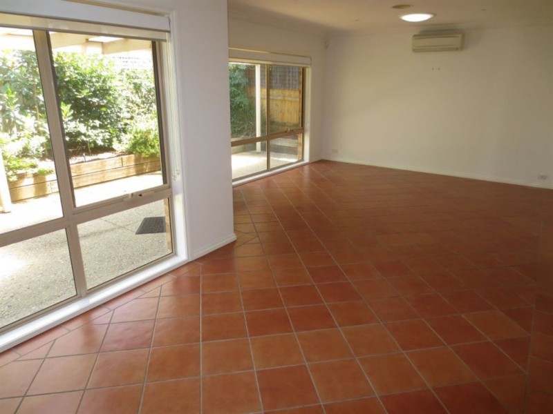 6A Clifford Street, Glen Waverley VIC 3150