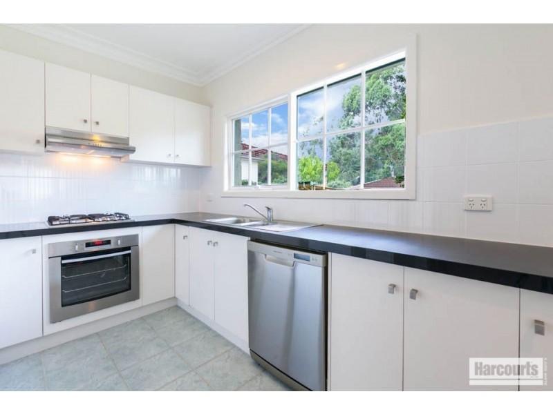 1/30 St Johns Wood  Road, Mount Waverley VIC 3149