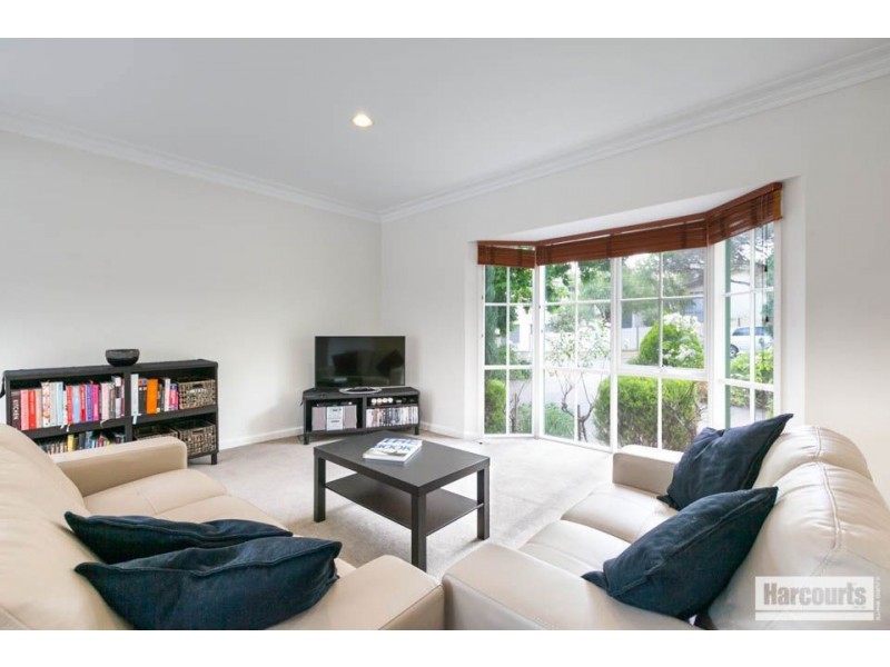 1/30 St Johns Wood  Road, Mount Waverley VIC 3149