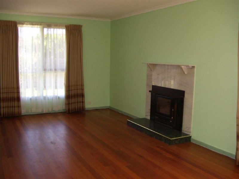 8 Opal Court, Mulgrave VIC 3170