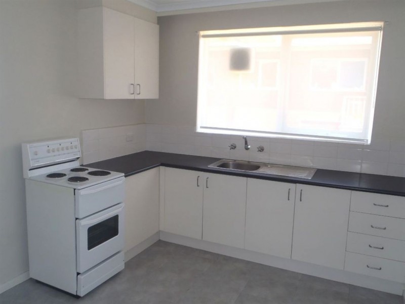 8/73 Edgar Street North, Glen Iris VIC 3146