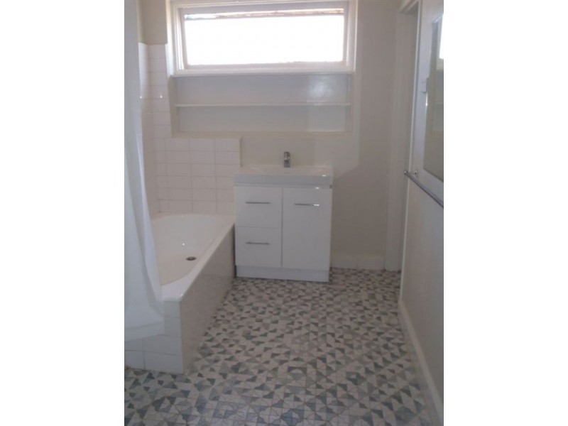 8/73 Edgar Street North, Glen Iris VIC 3146