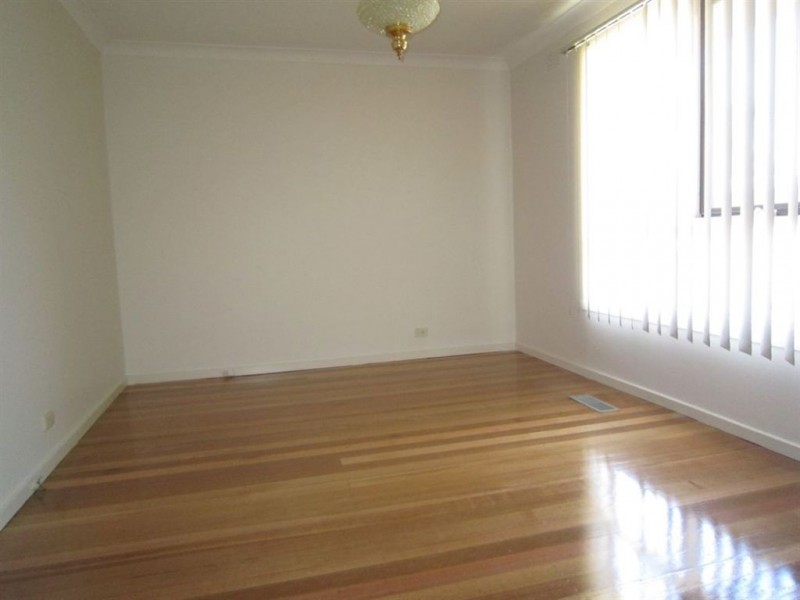 61 Mullens Road, Vermont South VIC 3133