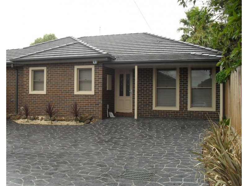 2/104 Leeds Road, Mount Waverley VIC 3149