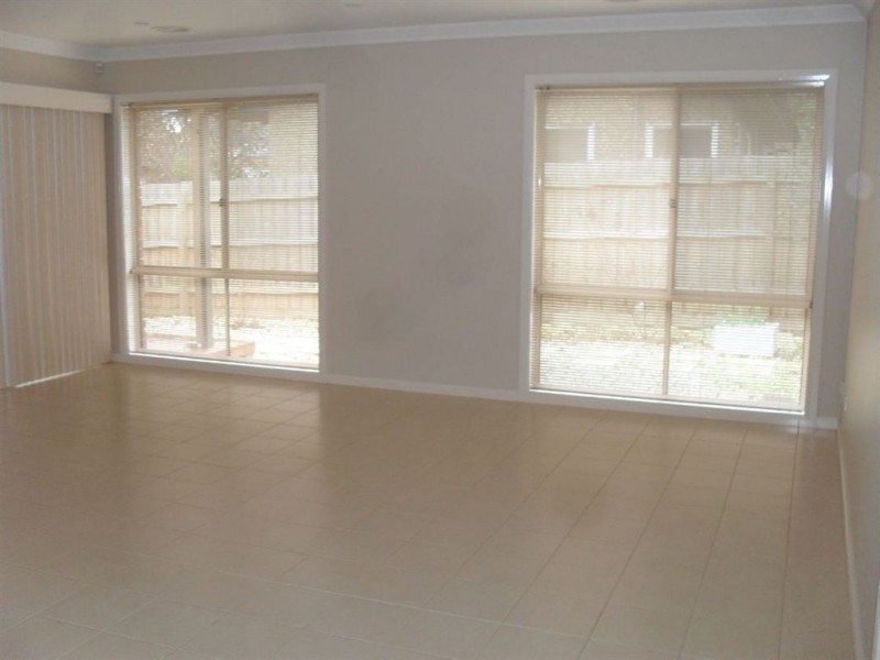 2/104 Leeds Road, Mount Waverley VIC 3149