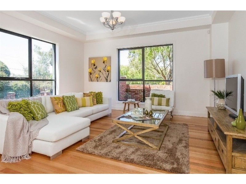 22 Charlotte Street, Glen Waverley VIC 3150