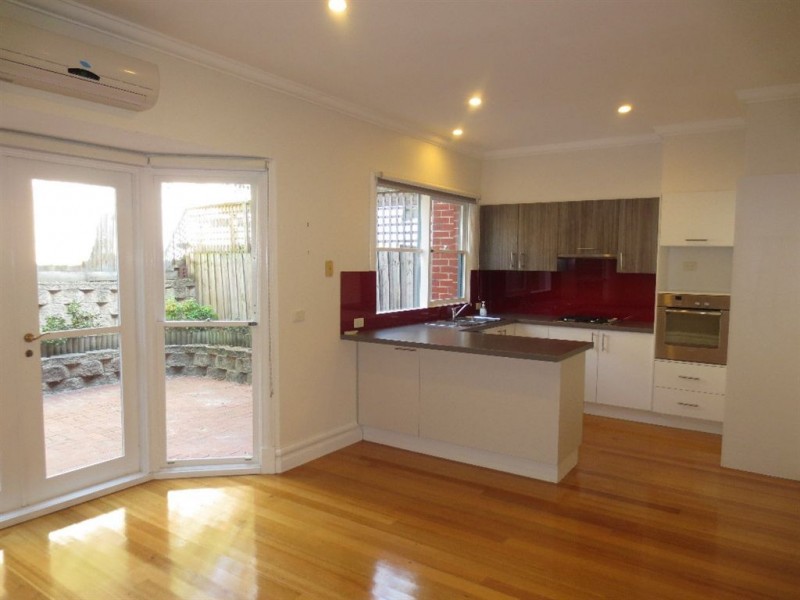 1C Daphne Street, Canterbury VIC 3126