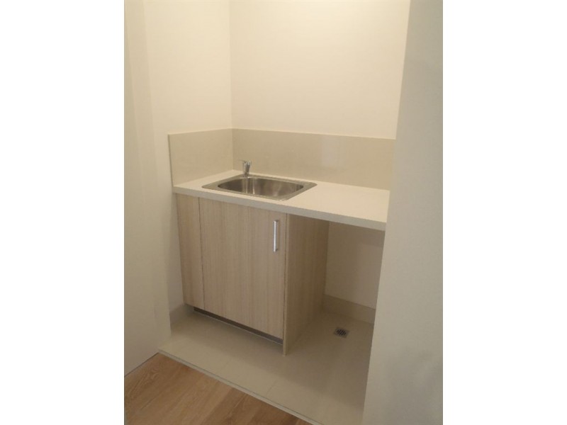 214/436 Stud Road, Wantirna South VIC 3152