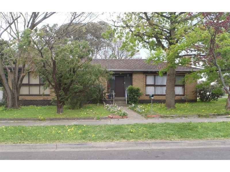 17 Brentwood Drive, Glen Waverley VIC 3150