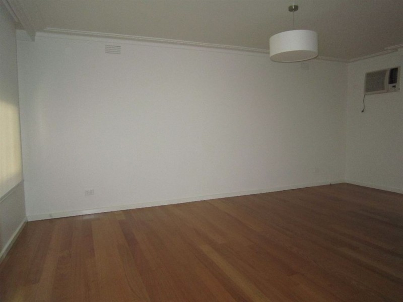 1/12 Chestnut Street, Surrey Hills VIC 3127