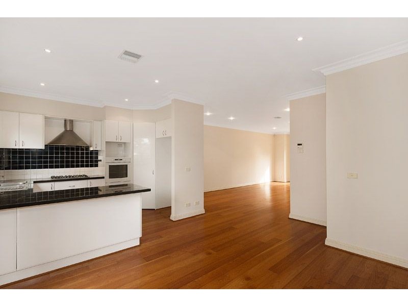 2/547 – 555 High Street Road, Mount Waverley VIC 3149