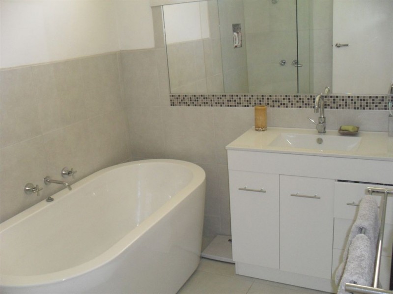 3 Johnson Drive, Glen Waverley VIC 3150