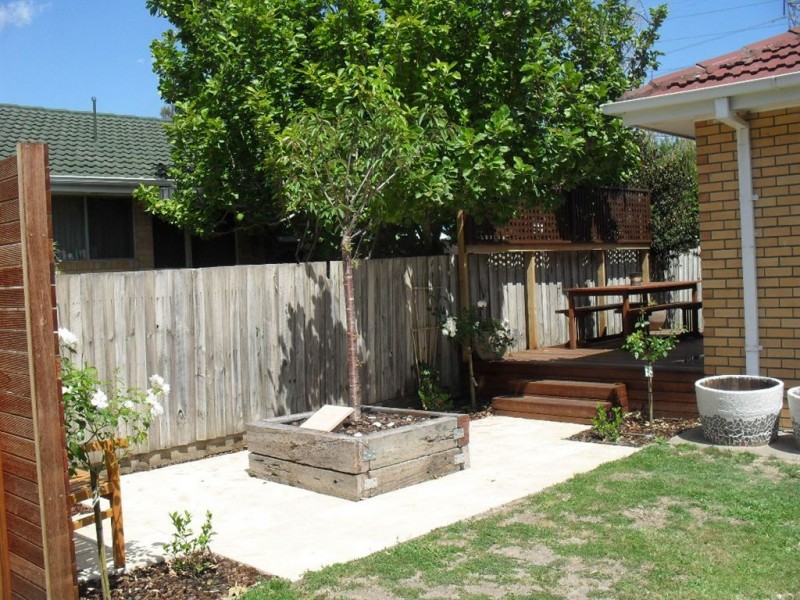 3 Johnson Drive, Glen Waverley VIC 3150