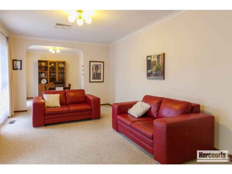 2/27 Montclair Avenue, Glen Waverley VIC 3150