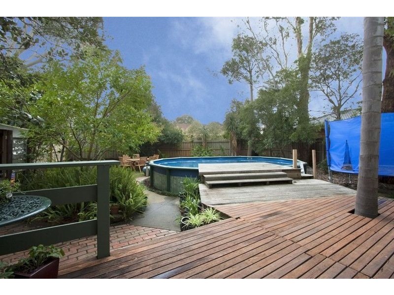 15 Kurrajong Ave, Glen Waverley VIC 3150