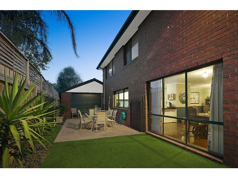 6 Hampshire Court, Rowville VIC 3178