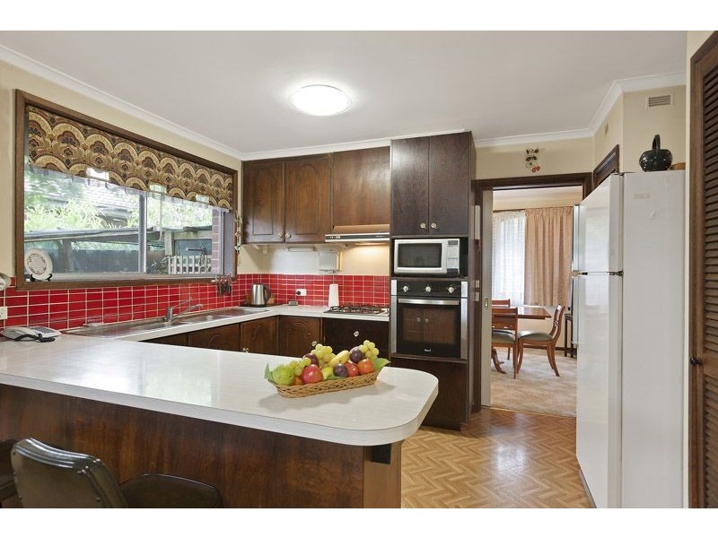 32 The Deviation, Wheelers Hill VIC 3150