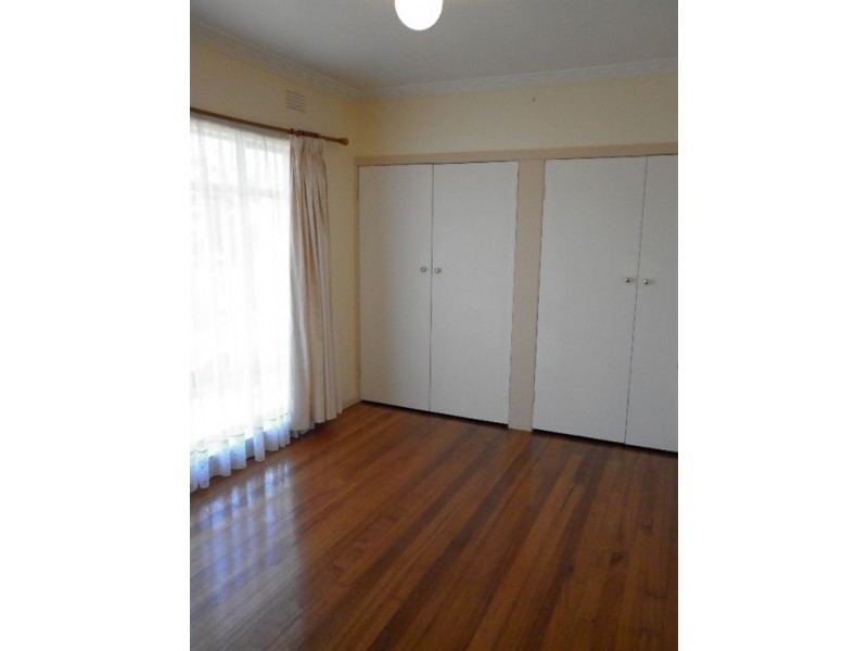 15 Damon Road, Mount Waverley VIC 3149