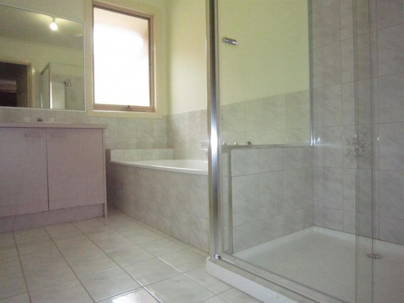 1/5 Pamay Street, Mount Waverley VIC 3149