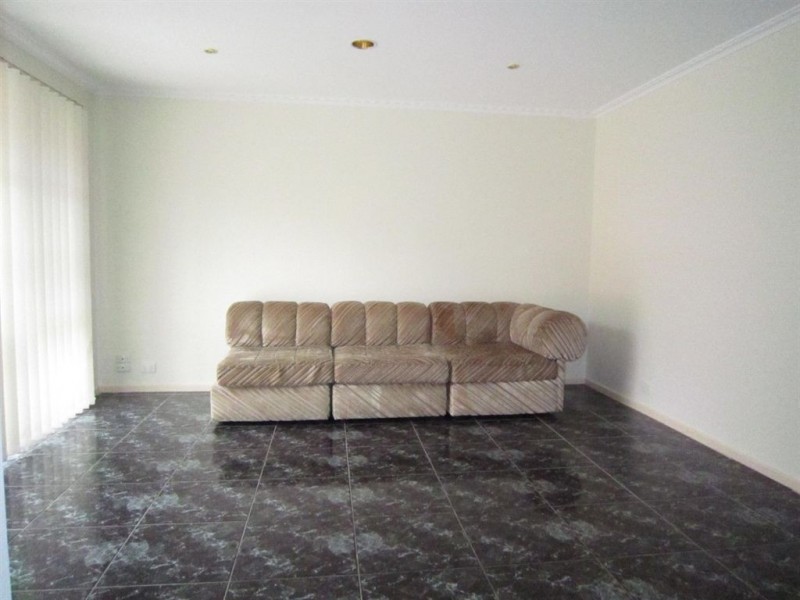 1/5 Pamay Street, Mount Waverley VIC 3149