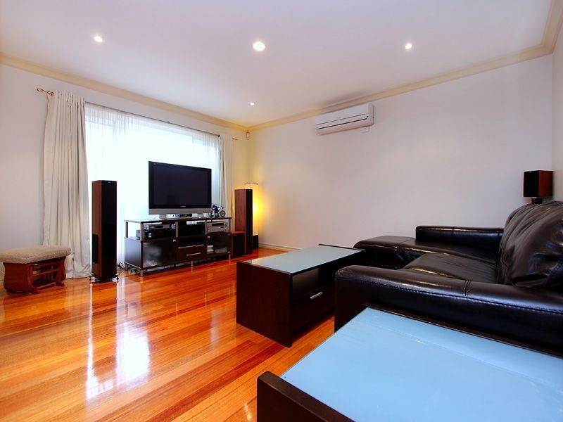 2/766 Springvale Road, Mulgrave VIC 3170