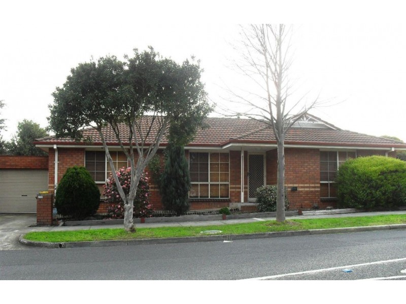 212 Mahoneys Road, Burwood East VIC 3151